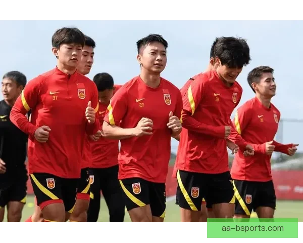 洪明甫接手韩国国家队引发球迷强烈抵制风波足协决策再受舆论拷问